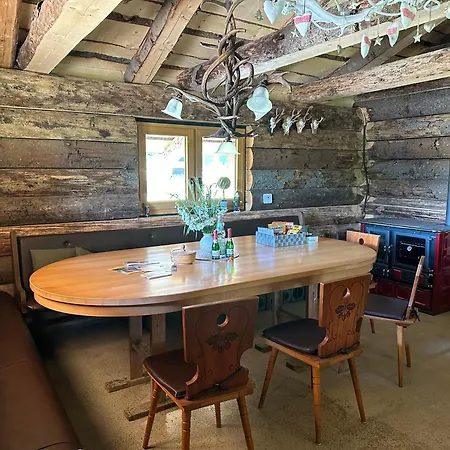 Rotter Country house